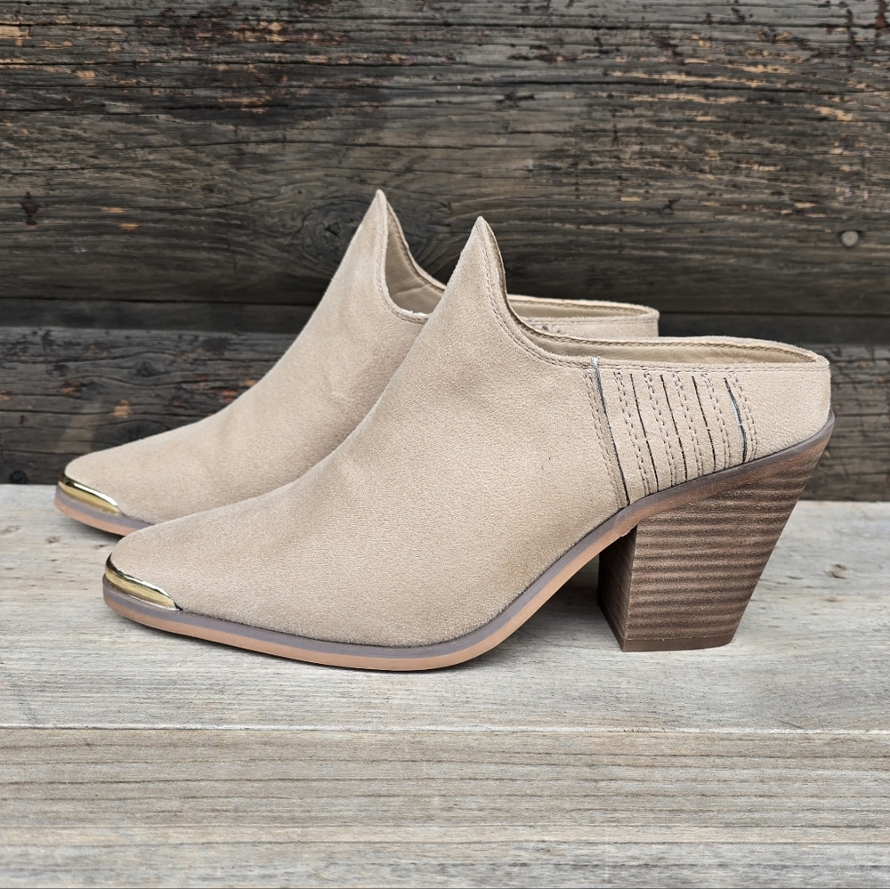 C Comfort NEW Modern Western Minimalist Pointed Heel Mule Bootie 8W - Picture 3 of 13